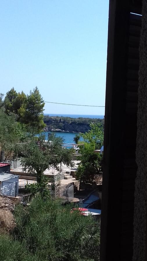Iliolithos Rooms Kardamíli Kültér fotó
