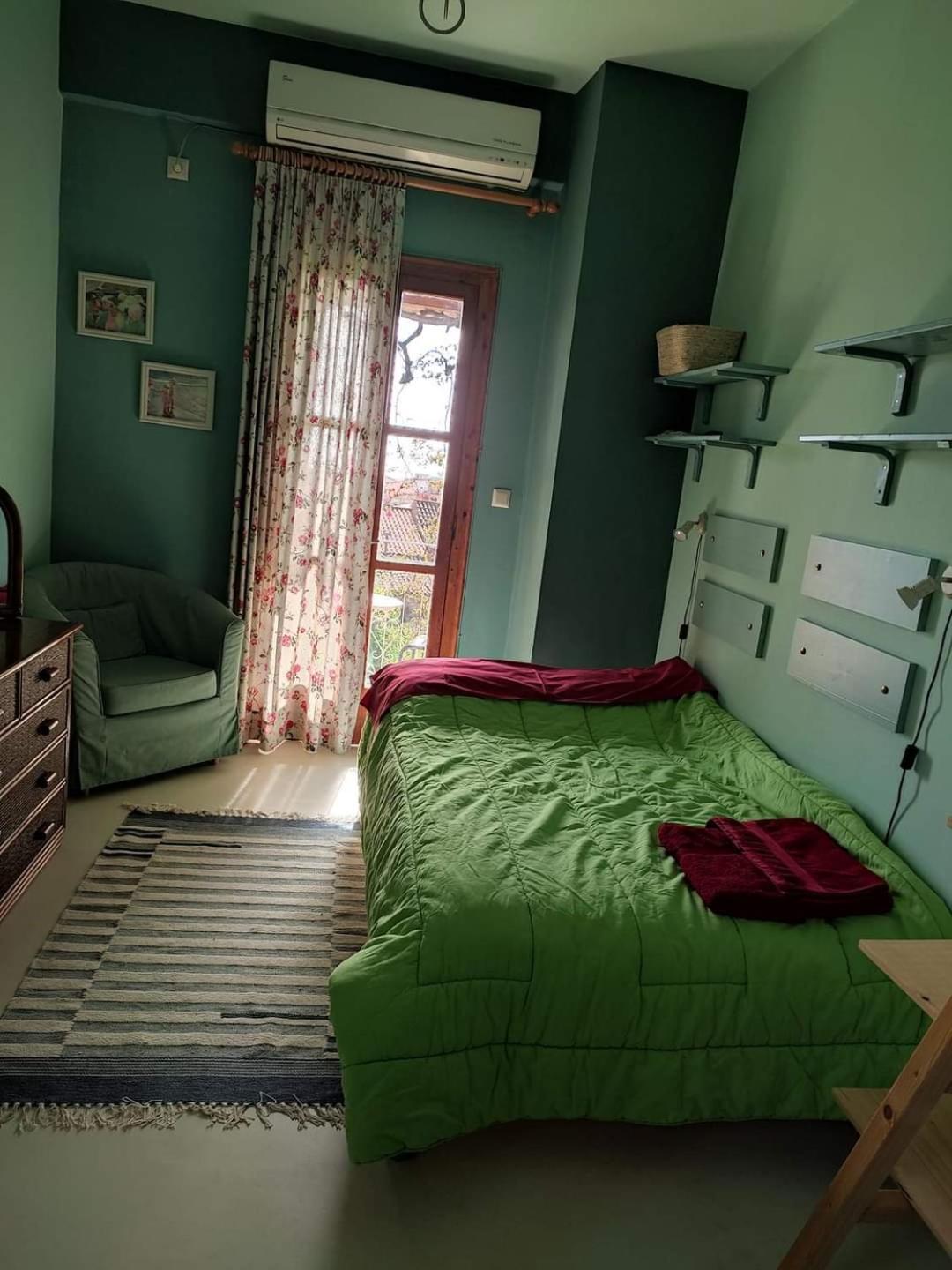 Iliolithos Rooms Kardamíli Kültér fotó