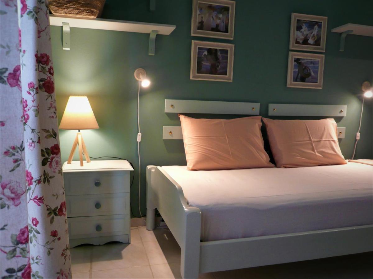 Iliolithos Rooms Kardamíli Kültér fotó